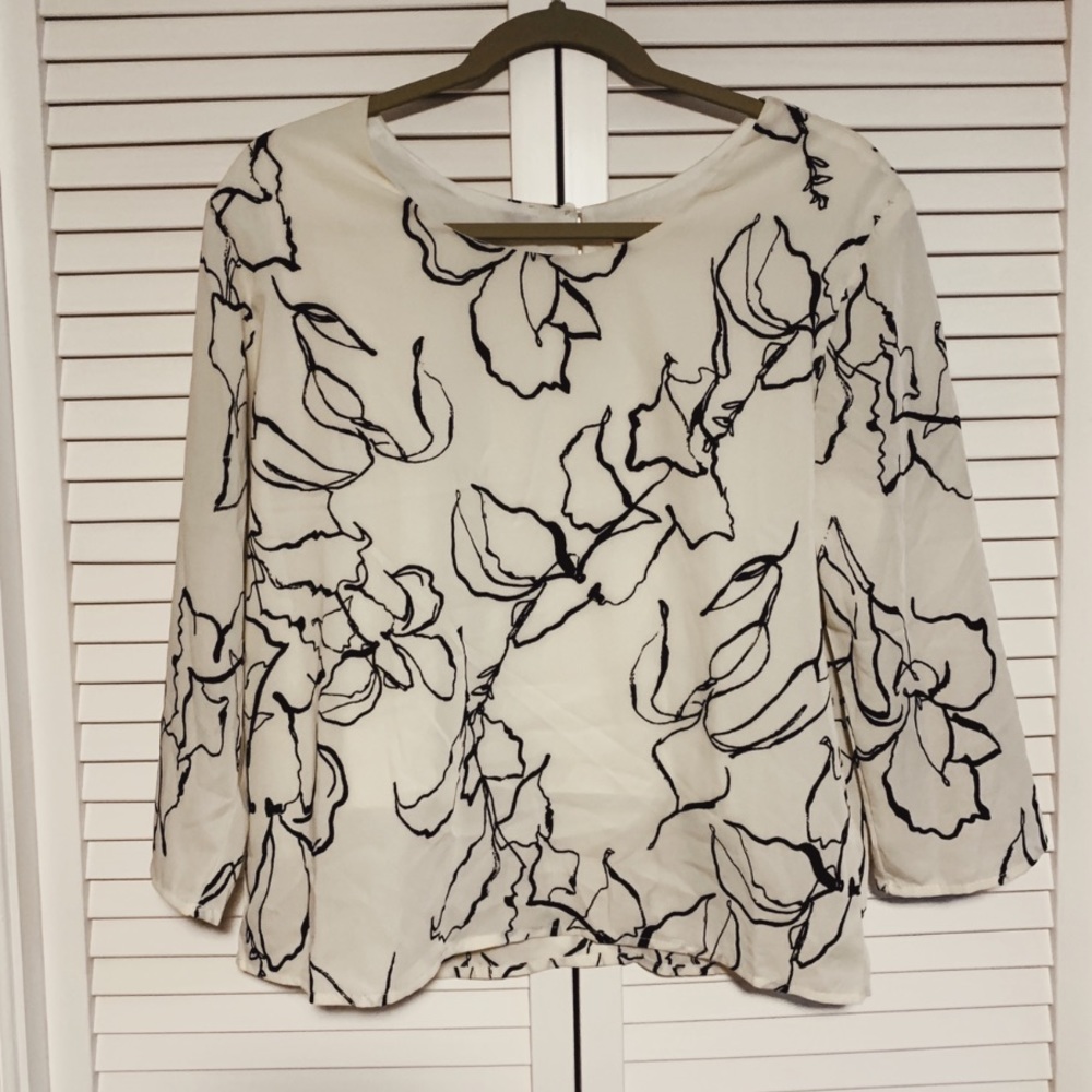 Black and white blouse